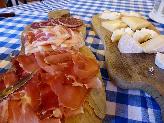 Cold cuts -showing foods that are not safe summing eating 